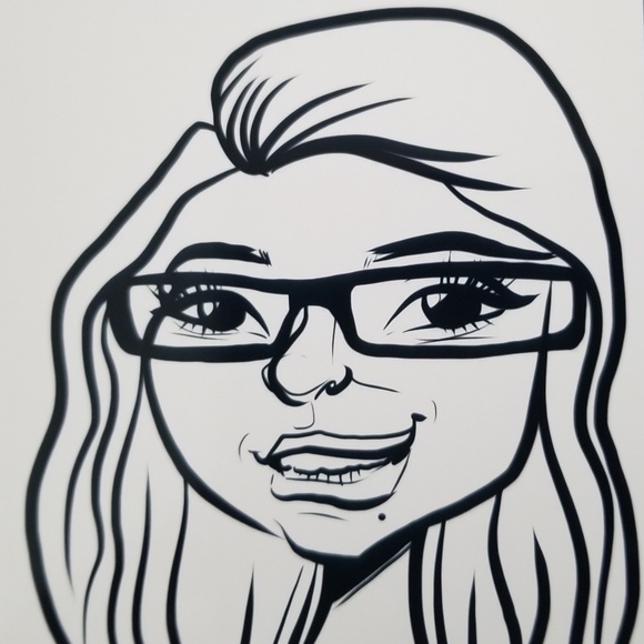 Meet your Posher, Michelle - Picture 1 of 1